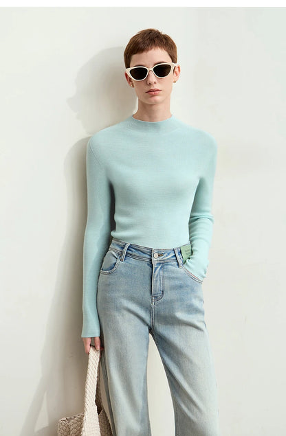 Hellblauer Damen-Strickpullover mit langen Ärmeln und gerippter Abschlusskante