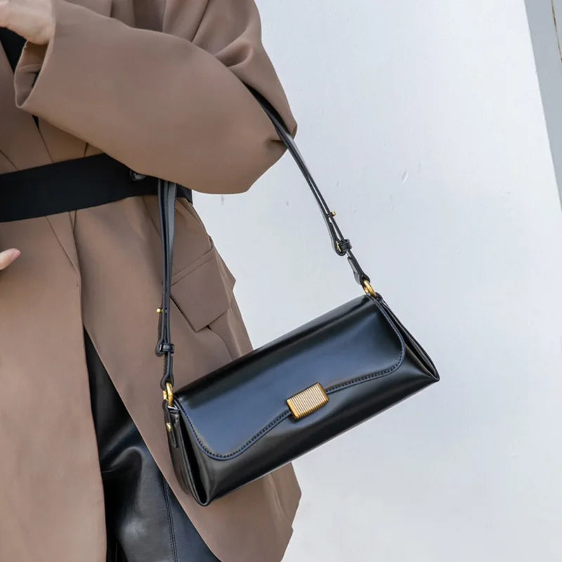 Leder Weinrot-Schultertasche | Goldene Hardware