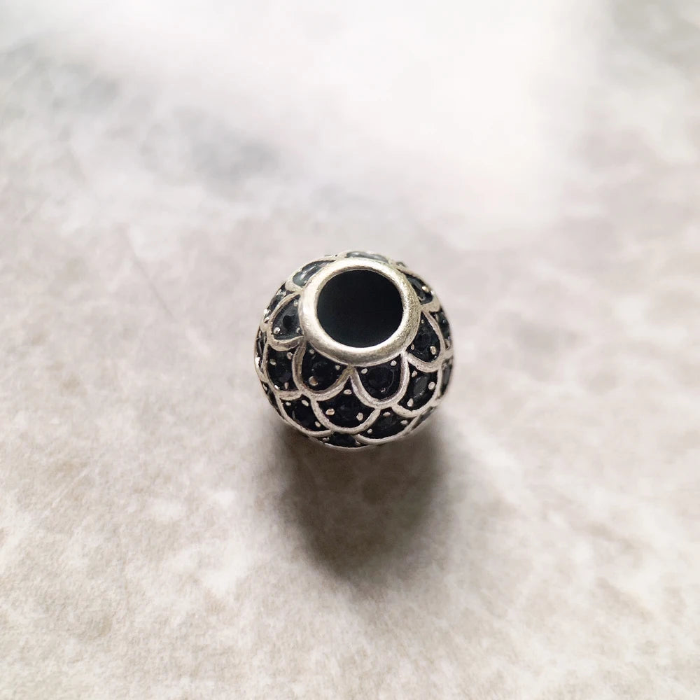Damen-Charm-Anhänger schwarzer Fisch Perlen Karma Vintage aus Sterlingsilber