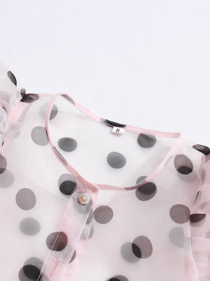 Ärmelloses Damen-Spitzenkleid mit Rundhalsausschnitt und Patchwork-Design – figurbetont und mit Hohldetails.