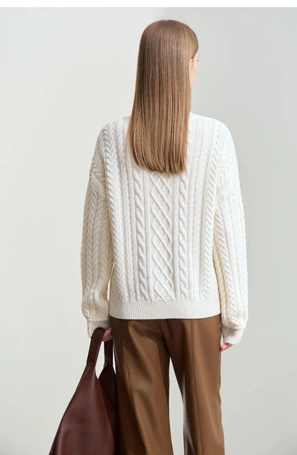 Damenpullover mit Zopfmuster, weiß/creme, Rückansicht mit langen Ärmeln
