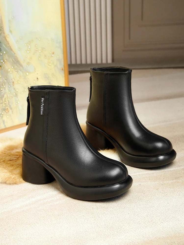 Schwarze Damen-Stiefeletten aus Leder, kurzer Schaft, Blockabsatz und Reißverschluss