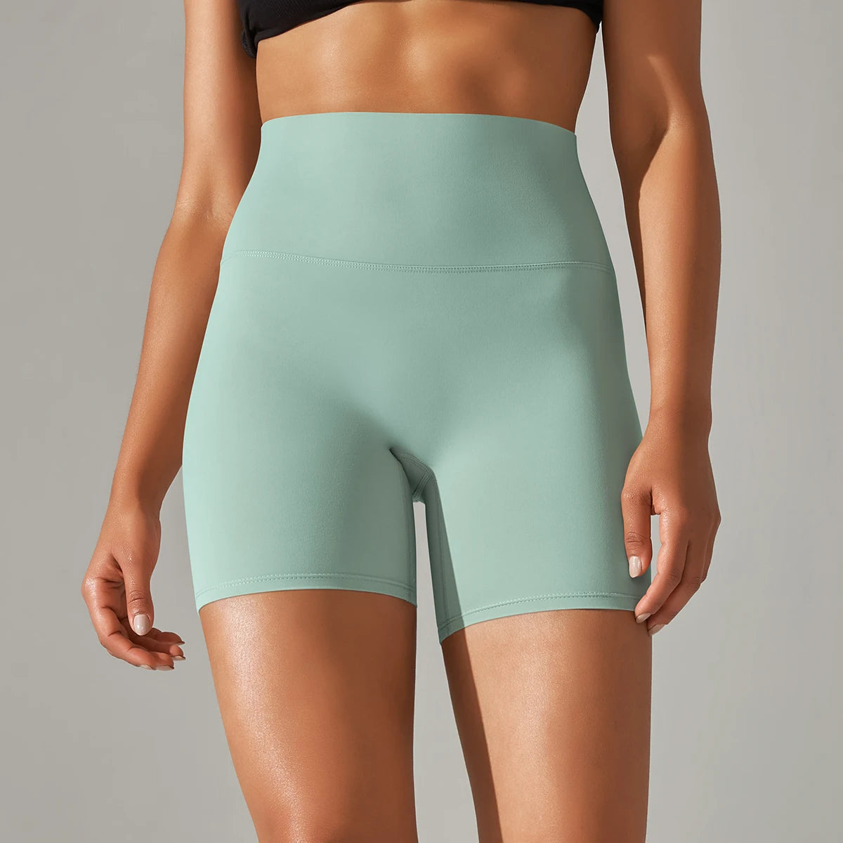 Nahtlose Sportshorts mit hohem Bund, hellgrün