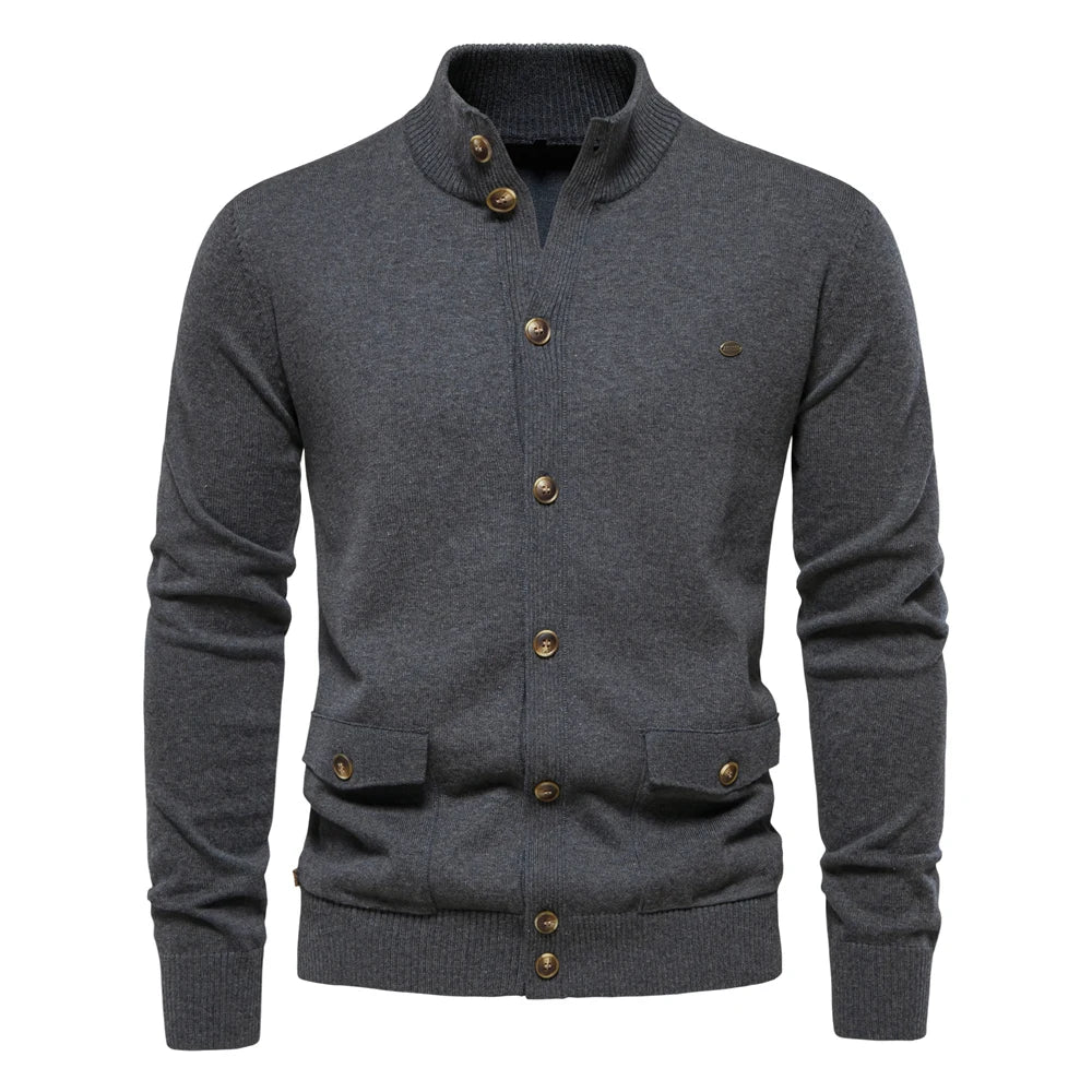 Herren Strickjacke im lässigen Stil mit Stehkragen und Knopfleiste