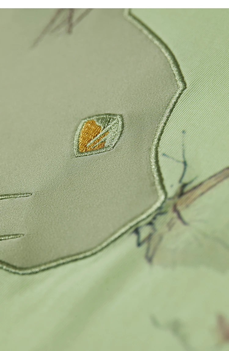 Damen T-Shirt im lässigen Stil mit Rundhalsausschnitt und kurzem Arm