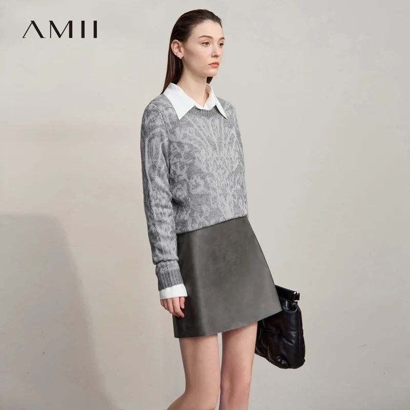 AMII Damenpullover mit Jacquardmuster, langem Ärmel und weißem Hemdkragen in Grau
