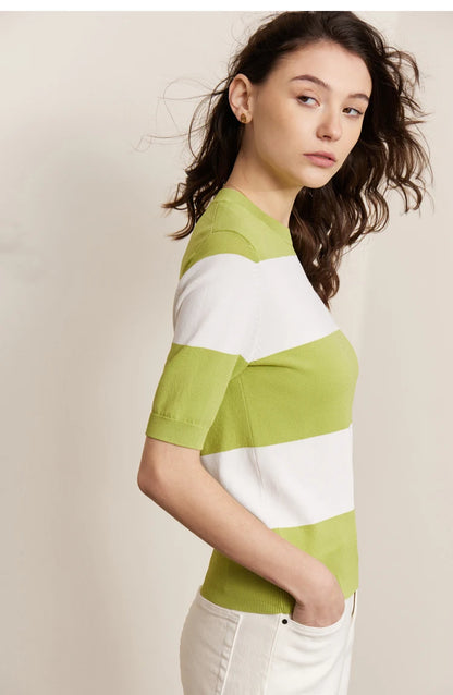 Damen Sommer-T-Shirt im Minimalismus-Stil mit gestreiftem Lächeln-Gesicht