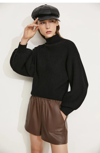 Schwarzer Damen-Strickpullover mit Stehkragen, geripptem Strick und Laternenärmeln