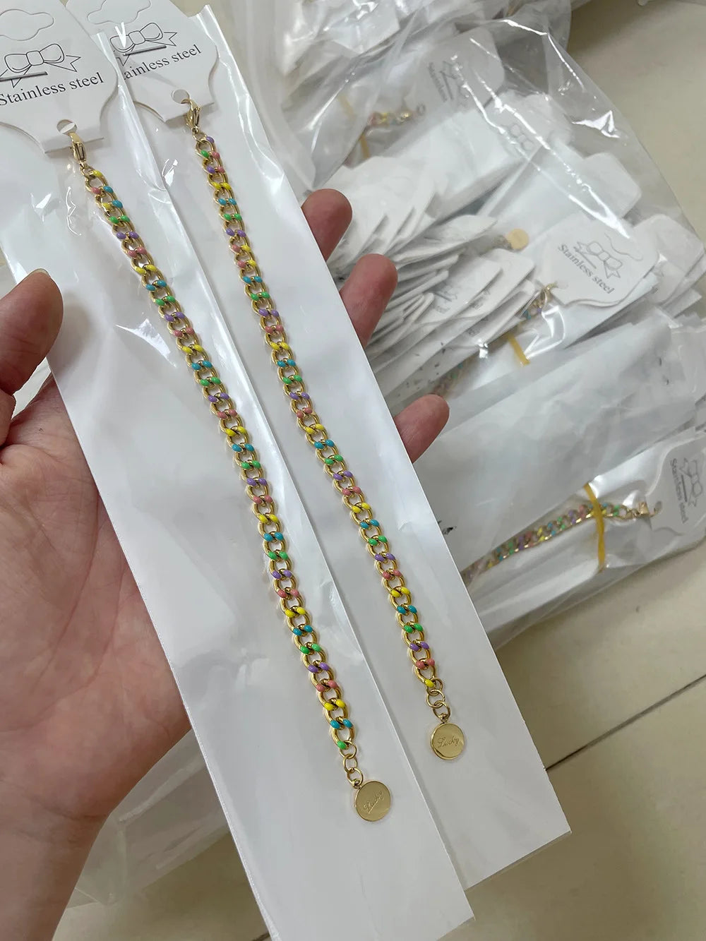 Damen-Armband mit Öltropfen-Glücksscheibe