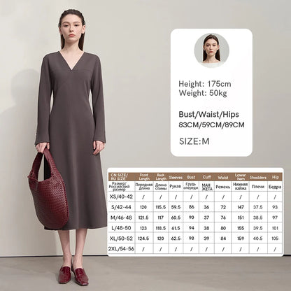 Komfortables Damen Strickkleid Mit V-Ausschnitt Und A-Linie