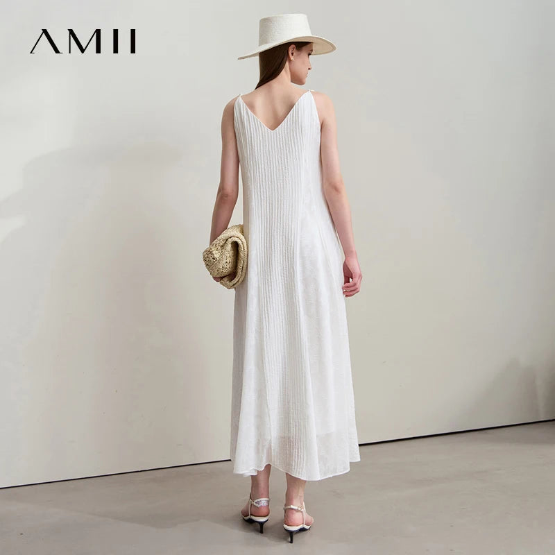 Ärmelloses Sommerkleid Rückansicht mit V-Ausschnitt hinten, helles Beige