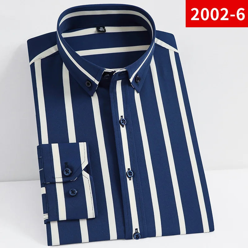 Herren Kurzarmhemd aus hochwertigem Material mit lässigem Schnitt und klassischem Reverskragen – ideal für Frühling und Sommer.