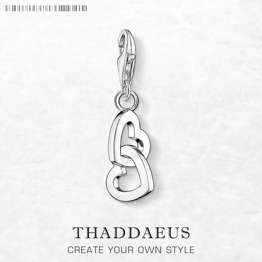 Herz-Charm-Anhänger aus 925 Sterlingsilber mit zwei ineinander verschlungenen Herzen und Öse