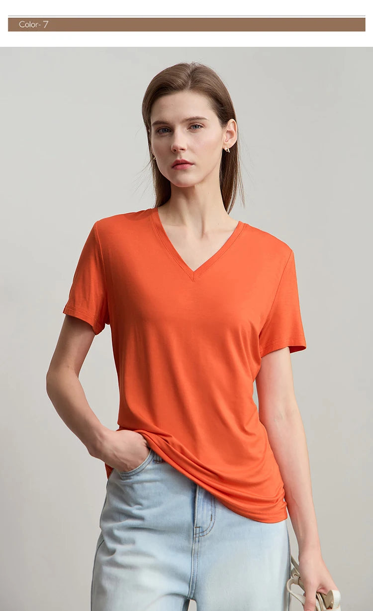 Damen T-Shirt im minimalistischen Casual-Stil mit V-Ausschnitt und kurzen Ärmeln